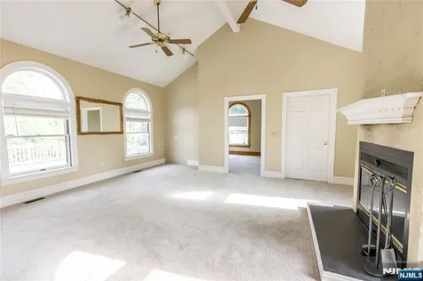 22 Serafin Place Glen Rock NJ 07452