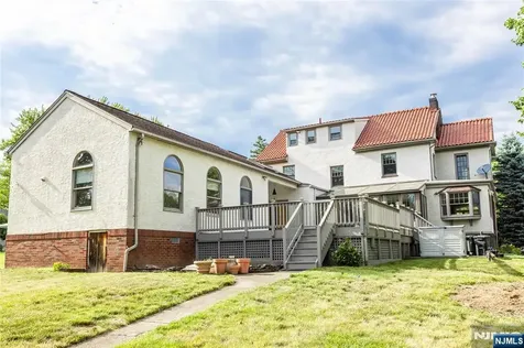 22 Serafin Place Glen Rock NJ 07452