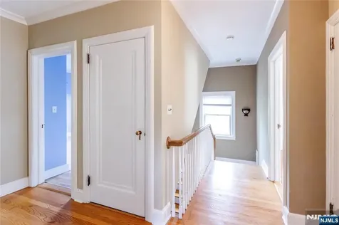 22 Serafin Place Glen Rock NJ 07452