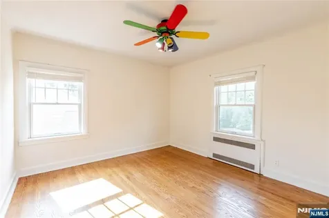 22 Serafin Place Glen Rock NJ 07452