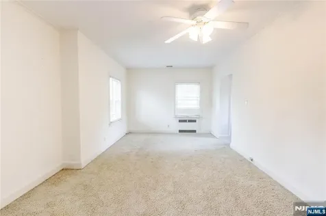 22 Serafin Place Glen Rock NJ 07452