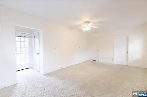 22 Serafin Place Glen Rock NJ 07452