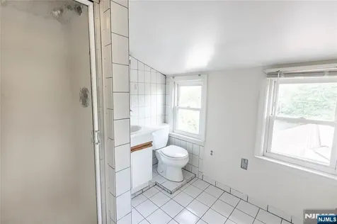 22 Serafin Place Glen Rock NJ 07452