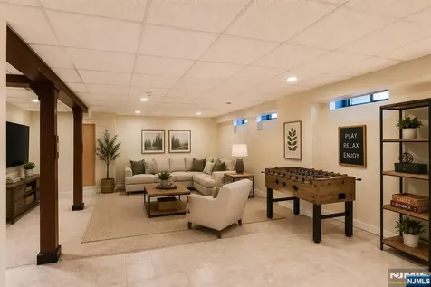 22 Serafin Place Glen Rock NJ 07452