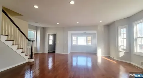 96 Westside Avenue Bergenfield NJ 07621