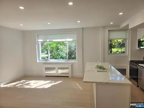 2345 Linwood Avenue Fort Lee NJ 07024