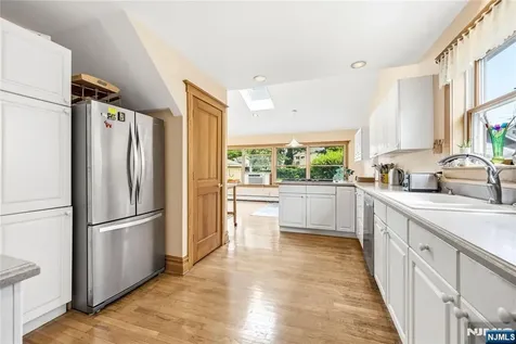 176 Woodward Avenue Rutherford NJ 07070