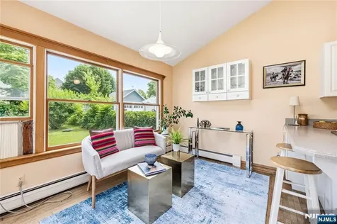 176 Woodward Avenue Rutherford NJ 07070