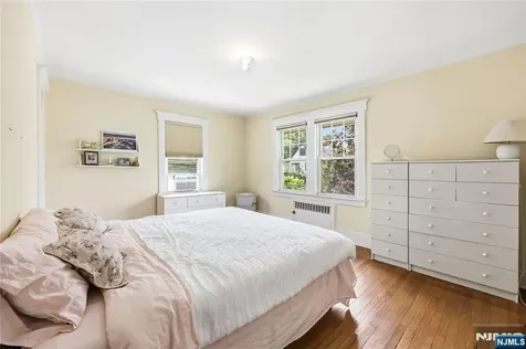 176 Woodward Avenue Rutherford NJ 07070