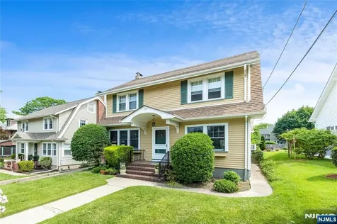 176 Woodward Avenue Rutherford NJ 07070
