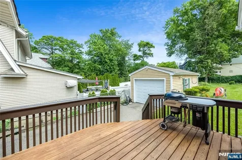 176 Woodward Avenue Rutherford NJ 07070