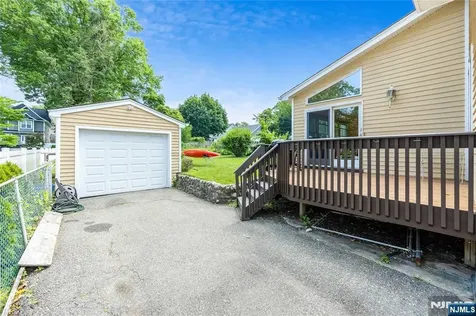 176 Woodward Avenue Rutherford NJ 07070