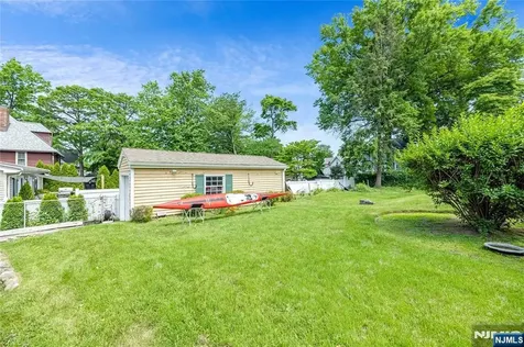 176 Woodward Avenue Rutherford NJ 07070