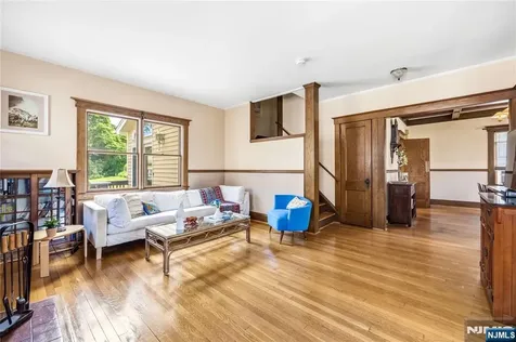 176 Woodward Avenue Rutherford NJ 07070