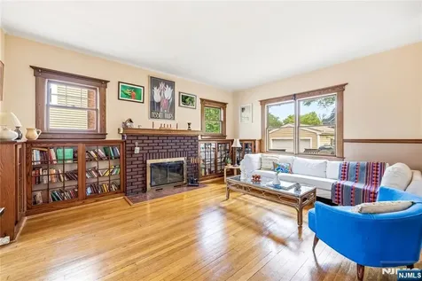 176 Woodward Avenue Rutherford NJ 07070