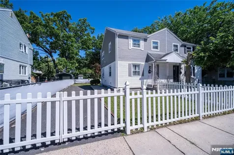 42 Telford Street East Orange NJ 07018