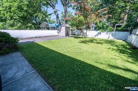 42 Telford Street East Orange NJ 07018