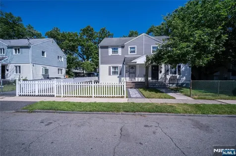 42 Telford Street East Orange NJ 07018