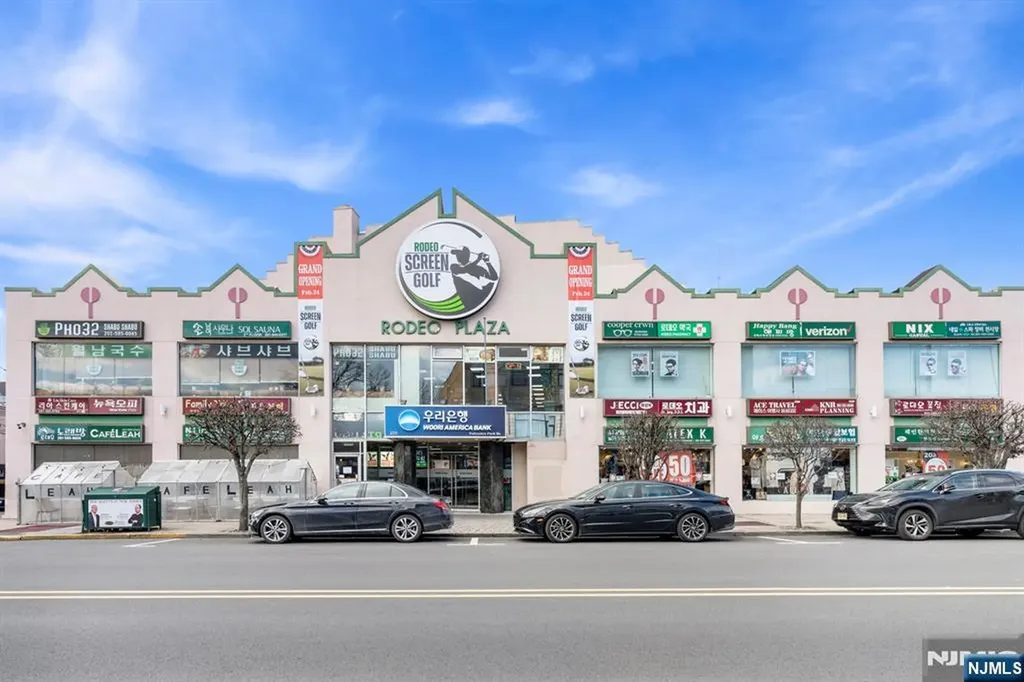 225 Broad Avenue Palisades Park NJ 07650