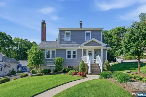 47 Gionti Place North Haledon NJ 07508