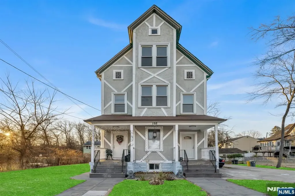 152 Washington Avenue New Milford NJ 07646