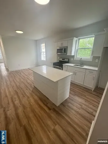 9 Maple Kearny NJ 07032