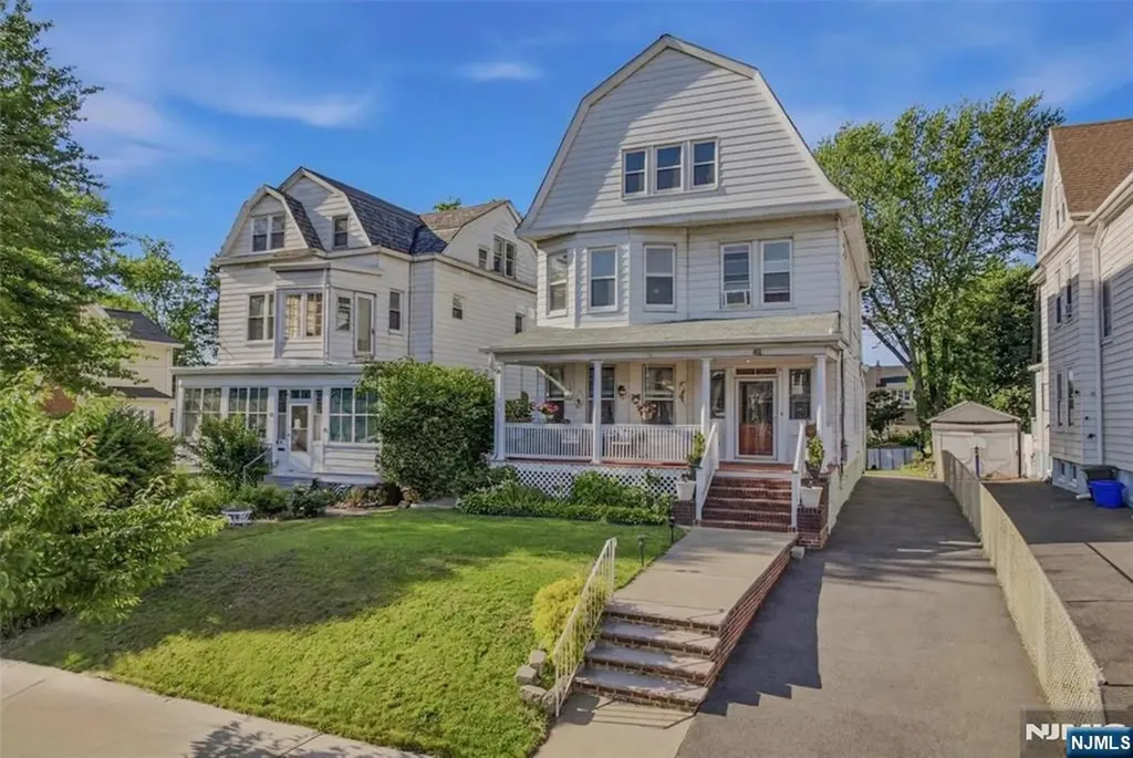 42 Rossmore Place Belleville NJ 07109