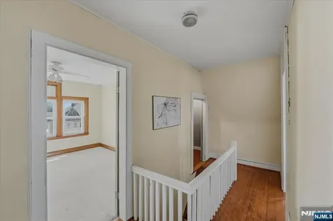 42 Rossmore Place Belleville NJ 07109