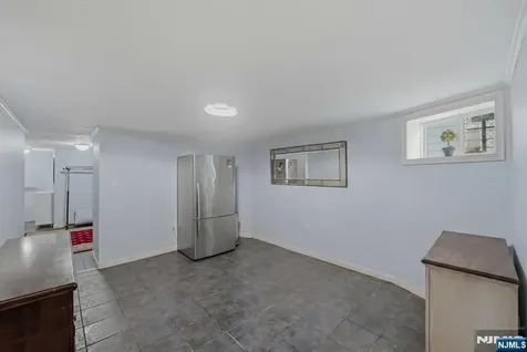 42 Rossmore Place Belleville NJ 07109