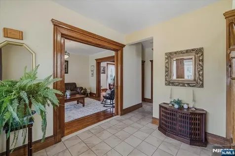 42 Rossmore Place Belleville NJ 07109