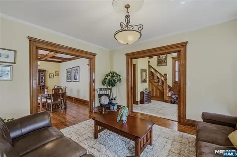 42 Rossmore Place Belleville NJ 07109