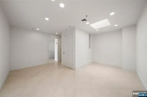 100 Carlyle Drive Cliffside Park NJ 07010