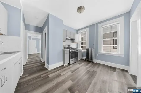 16 Madison Avenue Clifton NJ 07011
