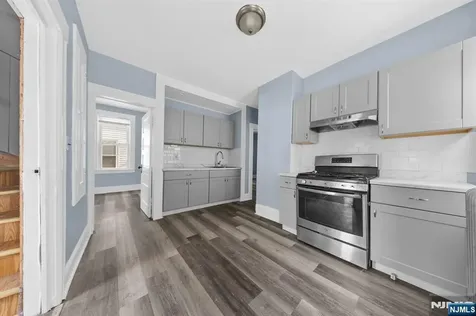 16 Madison Avenue Clifton NJ 07011