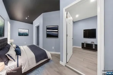 16 Madison Avenue Clifton NJ 07011
