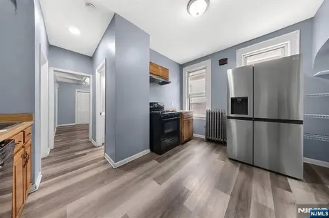 16 Madison Avenue Clifton NJ 07011