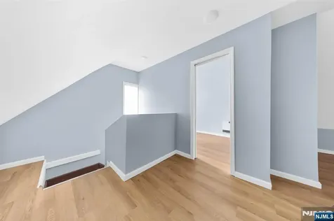 16 Madison Avenue Clifton NJ 07011