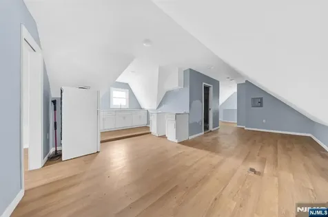 16 Madison Avenue Clifton NJ 07011