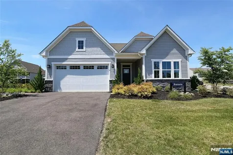 2 Redwood Run Mansfield NJ OTHER