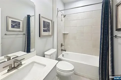 2 Redwood Run Mansfield NJ OTHER