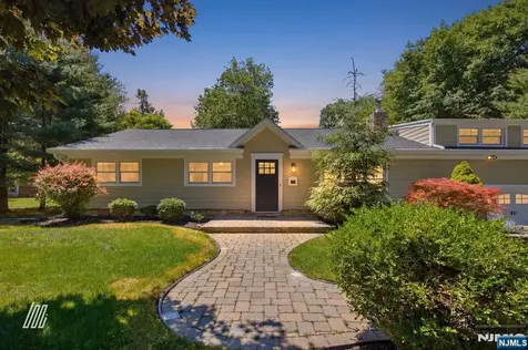 309 Spring Lane Haworth NJ 07641