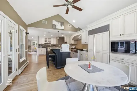 309 Spring Lane Haworth NJ 07641
