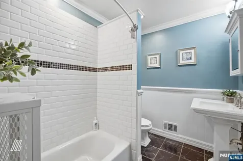 309 Spring Lane Haworth NJ 07641
