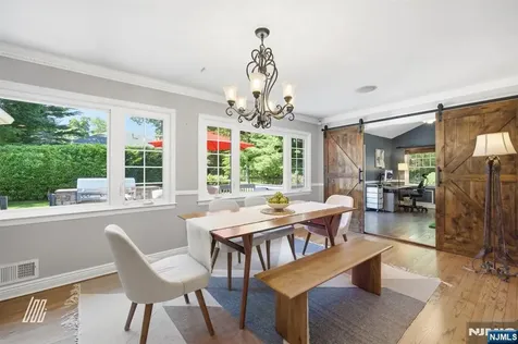 309 Spring Lane Haworth NJ 07641