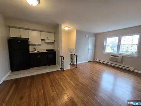 274 Park Street Hackensack NJ 07601