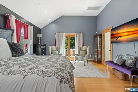 15 Kuiken Court Wayne NJ 07470
