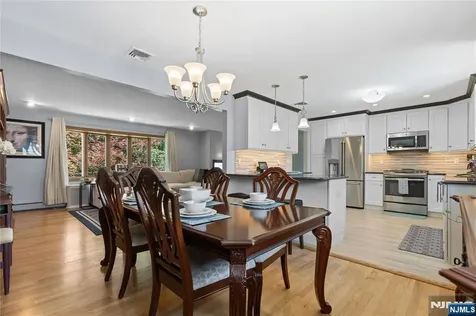 15 Kuiken Court Wayne NJ 07470