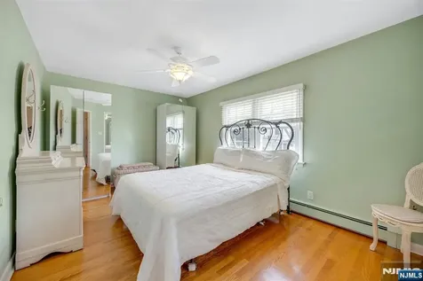 184 W Passaic Avenue Rutherford NJ 07070