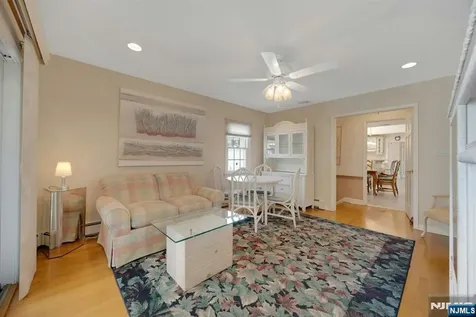 184 W Passaic Avenue Rutherford NJ 07070