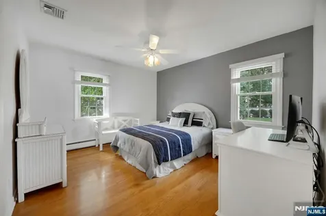 184 W Passaic Avenue Rutherford NJ 07070